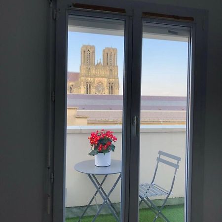 Studio Cosy Vue Cathedrale Reims Extérieur photo