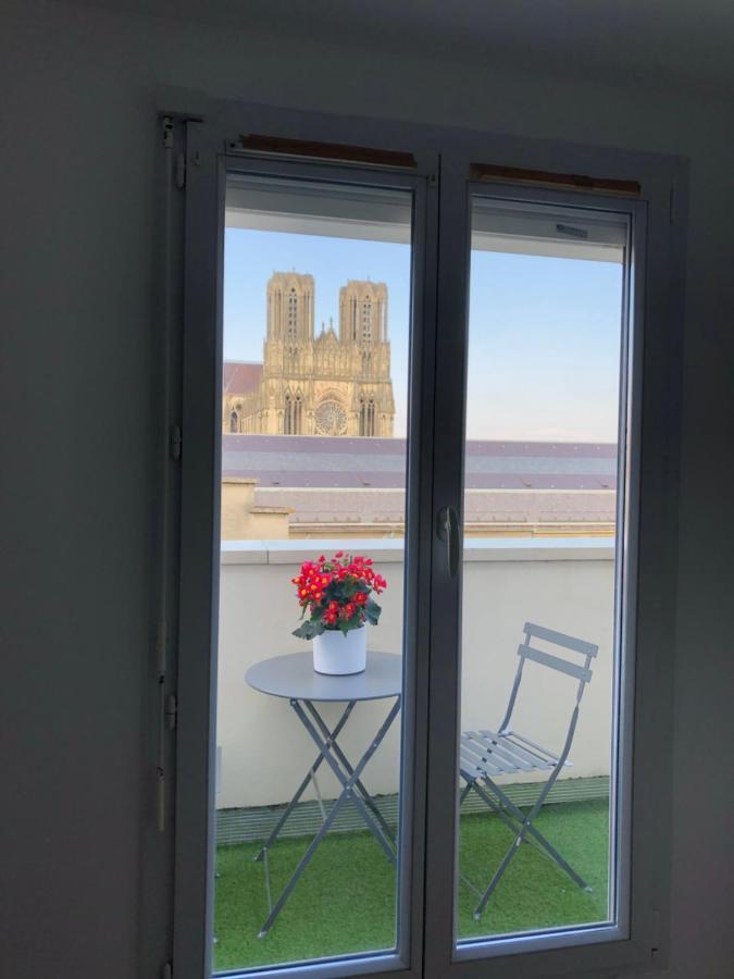 Studio Cosy Vue Cathedrale Reims Extérieur photo